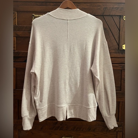 Athleta Size Medium Apollo Crewneck Sweatshirt in Heather Toasted Brown EUC - Picture 4 of 12